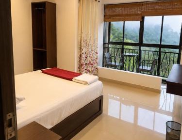 Deluxe Double Room with Balcony