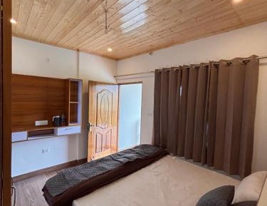 Double Room with Mountain View