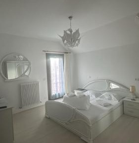 King Room with Balcony