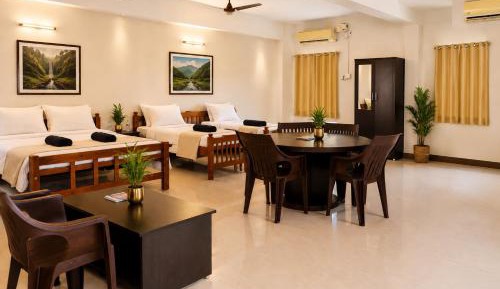 Deluxe Family Suite