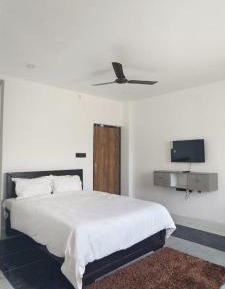 One-Bedroom Villa