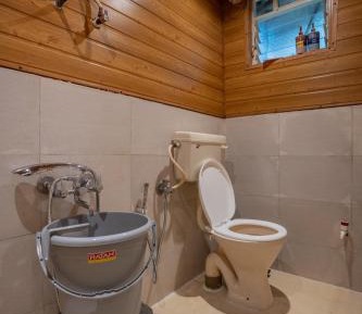 Queen Room with Pool View