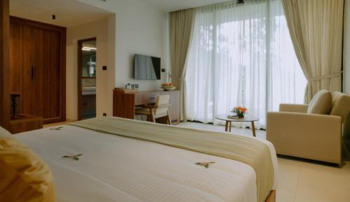 Double or Twin Room with Garden View