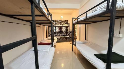 4-Bed Mixed Dormitory Room