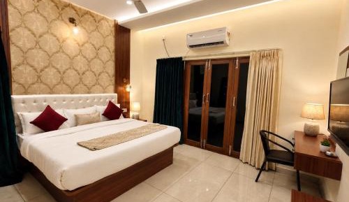 Superior King Room