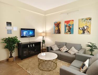 Three-Bedroom Deluxe Apartment