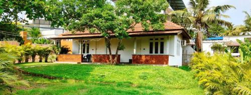 Deluxe Double or Twin Room with Garden View