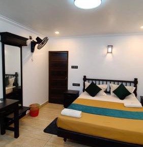 Deluxe Double Room with Sea View