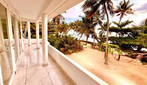 Family Room with Sea View