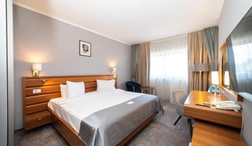 Deluxe Executive Room
