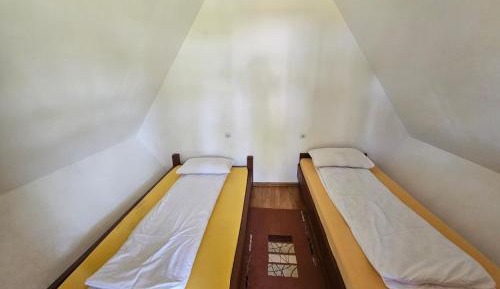 Twin Room with Balcony