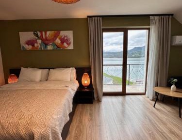 Double Room with Lake View