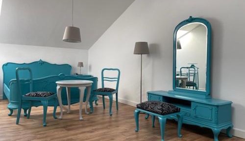One-Bedroom Deluxe Apartment