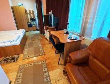 One-Bedroom Suite