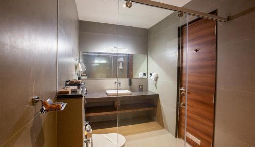 Double or Twin Room with City View