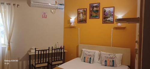 Deluxe Double Room (2 Adults + 1 Child)