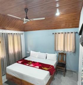 Double Room with Mountain View
