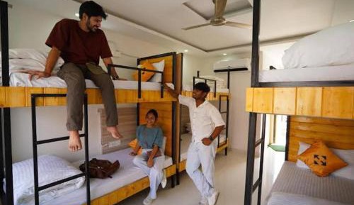 Mixed Dormitory Room