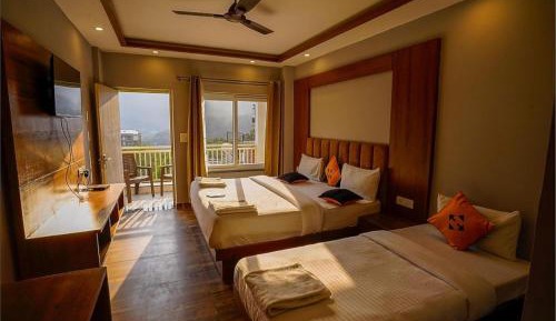 Triple Room