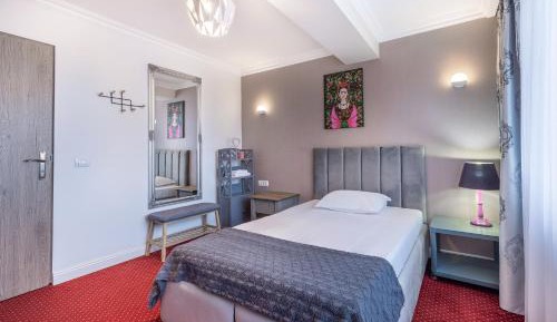 Single Room