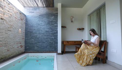 Regalia Cottage with Private Pool