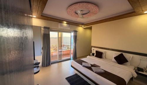 Premium Room with Private Balcony