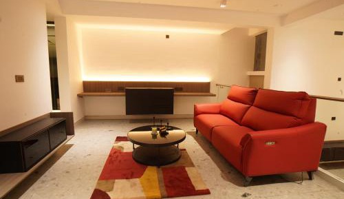 Deluxe Double Room (2 Adults + 1 Child)
