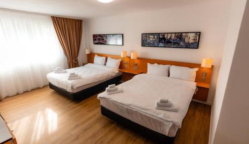 Triple Room with Shared Bathroom