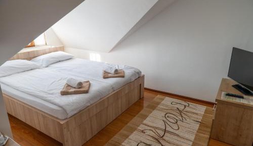 Classic Triple Room