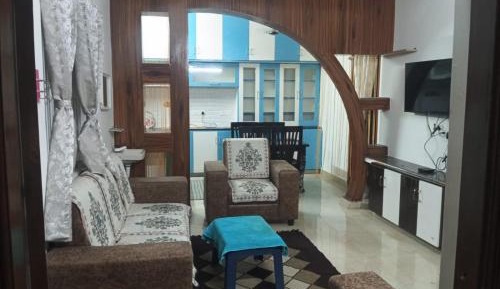 Two-Bedroom Deluxe Apartment with Balcony