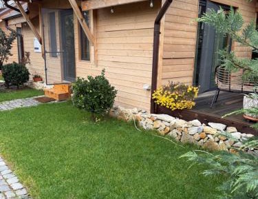 Cottage with Garden View