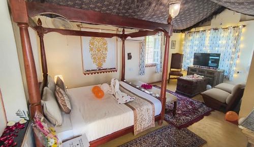 Double Room with Mountain View