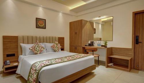 Superior King Room