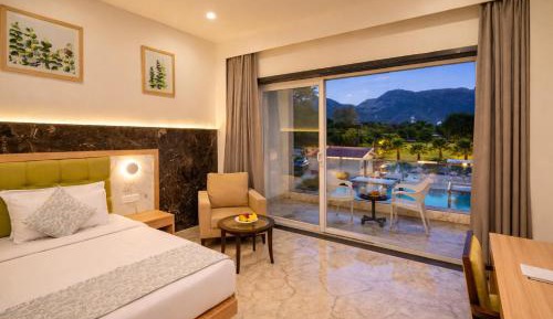 Large Double Room