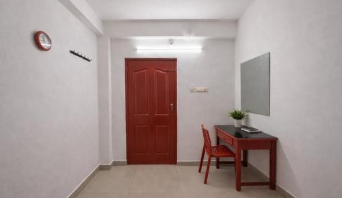 Twin Room with Private Bathroom