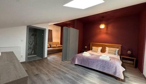 Triple Room with Private Bathroom