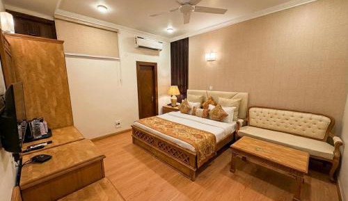 Superior King Room