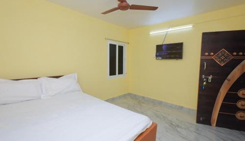Deluxe Single Room with Balcony