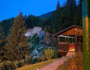 Superior Chalet