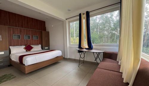 Standard King Room