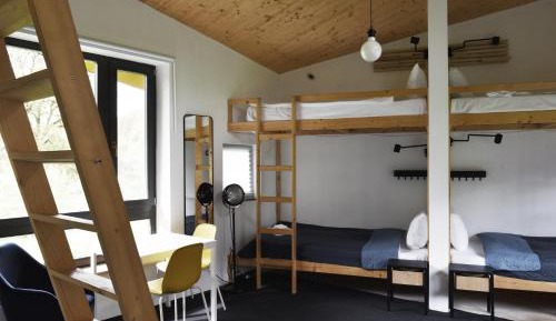 Quadruple Room with Private Bathroom