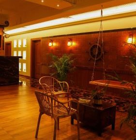 Superior Family Room
