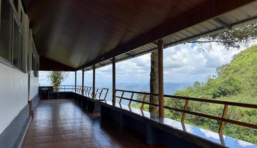 Deluxe Bungalow with Garden View