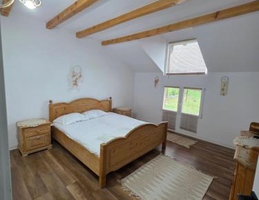 Queen Room with Pool View