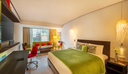 Studio Suite with 10% discount on Airport Transfers and Spa service