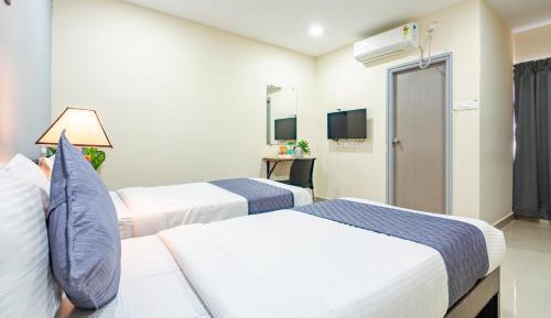 Deluxe Double or Twin Room