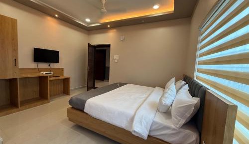 Superior King Room