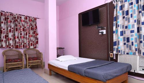 Triple Room with Private Bathroom