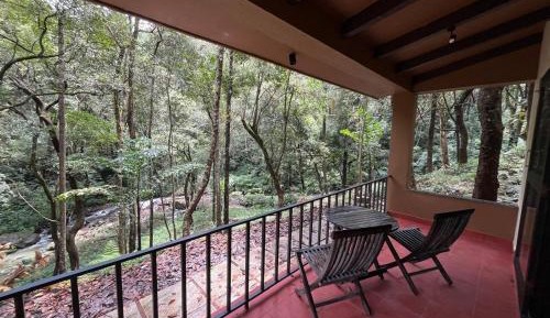 Suite with River View
