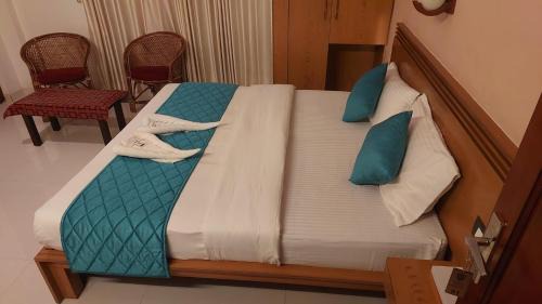 Deluxe Double or Twin Room with Garden View